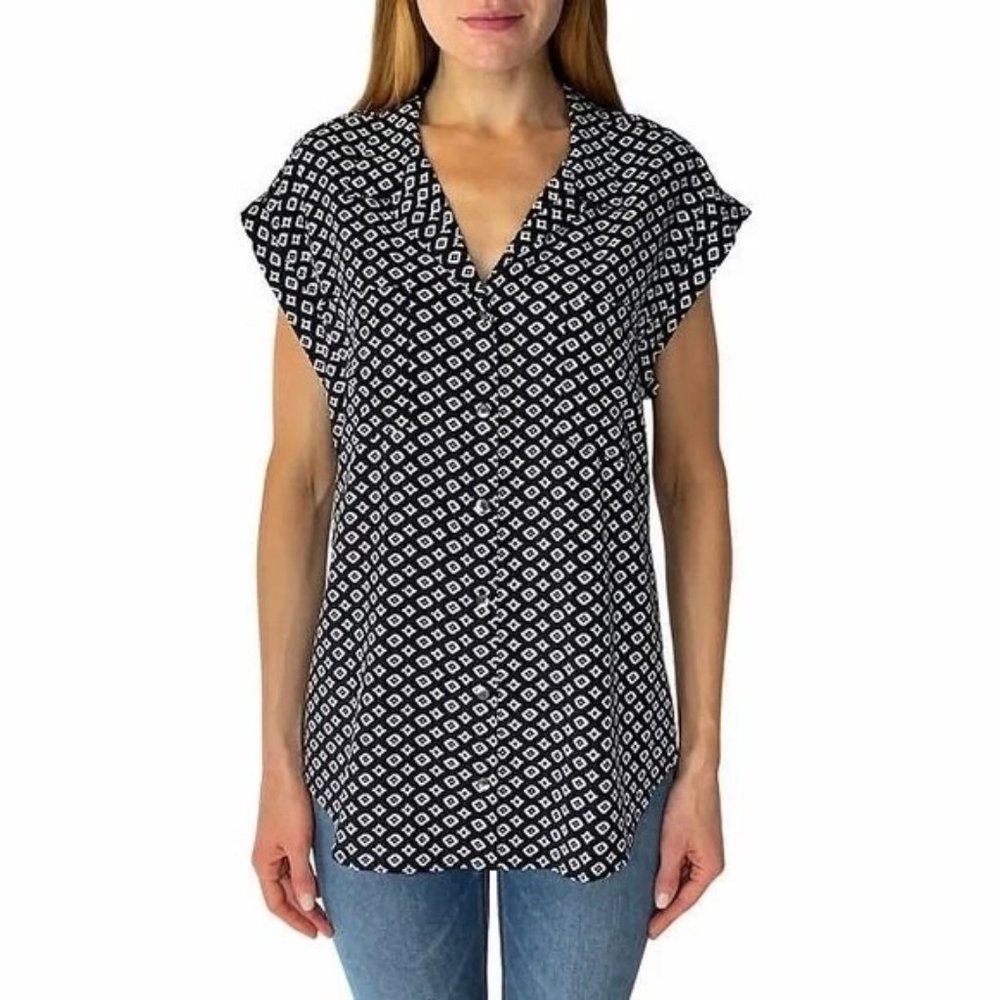 Women's JACHS Girlfriend New York Short Sleeve Button Up Navy Geo Print Large